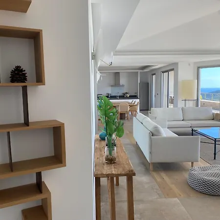 Luxury Agnese L Sea View & Infinity Pool פורטו-וישיו